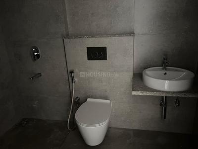 Image of 1600 Sq.ft 3.5 BHK Apartment / Flat for sale in Amanora Future Towers, Hadapsar, Pune for Rs. 27000000