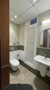 Bathroom Image of 2027 Sq.ft 3 BHK Apartment / Flat for sale in SPR Highliving District, Jamalia Chennai for Rs. 32500000