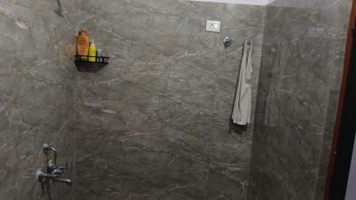 Bathroom Image of 1200 Sq.ft 1 BHK Independent House for rent in Panchsheel Nagar Bhopal for Rs. 7500