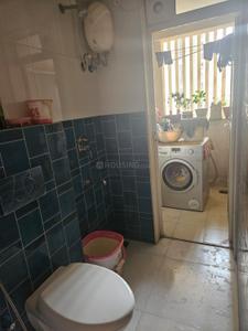Bathroom Image of 672 Sq.ft 2 BHK Apartment / Flat for sale in Thane West Thane for Rs. 11000000