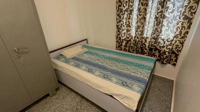 Bedroom Image of 1100 Sq.ft 2 BHK Apartment / Flat for rent in Express Greens Phase 2, Vaishali Ghaziabad for Rs. 26000