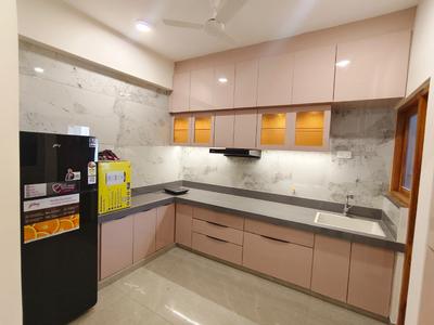 Kitchen Image of 1600 Sq.ft 3 BHK Apartment / Flat for rent in Pramukh Omkar Rivanta 1, Randesan Gandhinagar for Rs. 45000