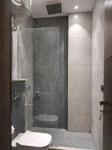 Common Bathroom Image of 1350 Sq.ft 3 BHK Builder Floor for sale in Paschim Vihar New Delhi for Rs. 28000000