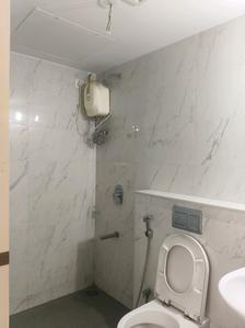 Common Bathroom Image of 1040 Sq.ft 2.5 BHK Apartment / Flat for sale in Lodha Palava Premier by Lodha Group, Dombivli East Thane for Rs. 10000000
