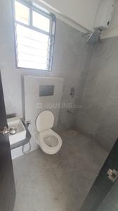 Bathroom Image of 1050 Sq.ft 2 BHK Apartment / Flat for sale in Andheri West Mumbai for Rs. 33000000