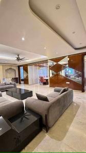 Bedroom Image of 6000 Sq.ft 5 BHK Builder Floor for rent in Real Sushant Lok II, Sector 55 Gurgaon for Rs. 230000