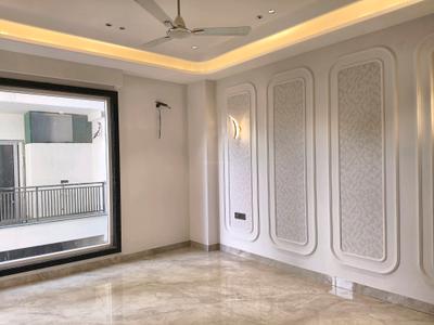 Bedroom Image of 2500 Sq.ft 4 BHK Builder Floor for sale in Ansal Versalia, Sector 67 Gurgaon for Rs. 28000000