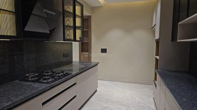 Kitchen Image of 2500 Sq.ft 4 BHK Builder Floor for sale in Sector 49 Gurgaon for Rs. 33000000