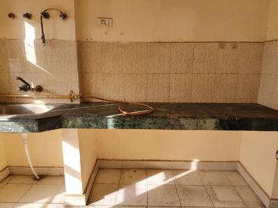 Kitchen Image of 960 Sq.ft 2 BHK Apartment / Flat for sale in Paras Tierea, Sector 137 Noida for Rs. 8500000