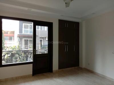 Bedroom Image of 2400 Sq.ft 3 BHK Builder Floor for rent in Greater Kailash New Delhi for Rs. 182000