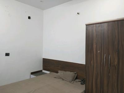Bedroom Image of 540 Sq.ft 2 BHK Builder Floor for rent in Patparganj New Delhi for Rs. 35000