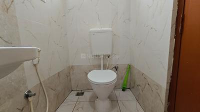 Bathroom Image of 1200 Sq.ft 2 BHK Apartment / Flat for rent in HSR Layout Bengaluru for Rs. 39000