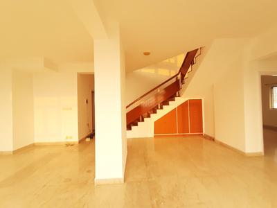 Hall Image of 3400 Sq.ft 3 BHK Duplex for sale in South City, Prince Anwar Shah Connector Kolkata for Rs. 75000000