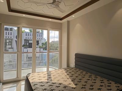 Bedroom Image of 1850 Sq.ft 4 BHK Builder Floor for sale in Indirapuram Ghaziabad for Rs. 24000000