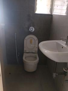 Common Bathroom Image of 600 Sq.ft 1 RK Apartment / Flat for rent in Prithvi Proximus, Hadapsar Pune for Rs. 18000