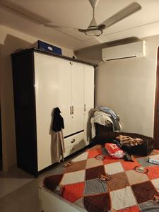 Bedroom Image of 900 Sq.ft 2 BHK Builder Floor for sale in Malviya Nagar New Delhi for Rs. 15000000