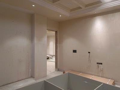 Bedroom Image of 2350 Sq.ft 4 BHK Builder Floor for sale in Rohini Extension New Delhi for Rs. 29000000