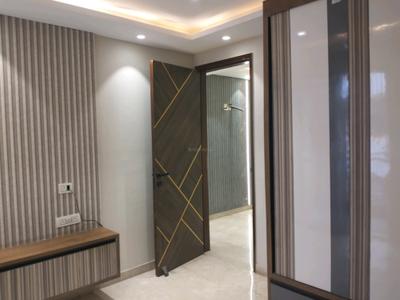 Bedroom Image of 1440 Sq.ft 3 BHK Builder Floor for sale in Mukherjee Nagar New Delhi for Rs. 18000000
