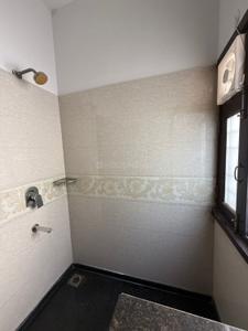 Bathroom Image of 5000 Sq.ft 4.5 BHK Independent House for rent in DLF DLF Garden City Floors Phase 4, DLF Phase 4 Gurgaon for Rs. 110000
