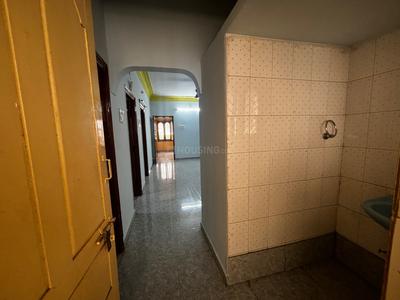 Image of 1200 Sq.ft 2 BHK Apartment / Flat for rent in Chandra Layout Stage 1, Bengaluru for Rs. 21000
