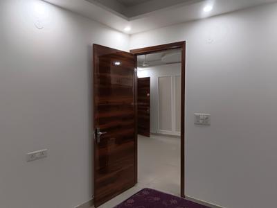 Bedroom Image of 1125 Sq.ft 4 BHK Apartment / Flat for sale in Sector 38 Rohini New Delhi for Rs. 7500000