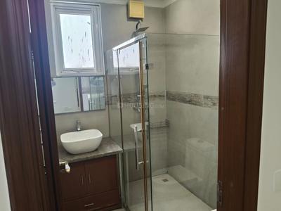 Bathroom Image of 3600 Sq.ft 3 BHK Builder Floor for rent in Property Floors In Anand Niketan, Moti Bagh South New Delhi for Rs. 220000