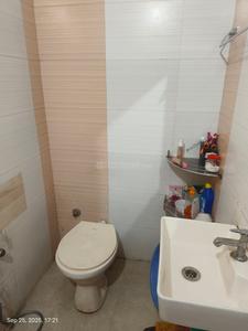 Bathroom Image of 1125 Sq.ft 2 BHK Apartment / Flat for sale in Palanpur Surat for Rs. 4000000
