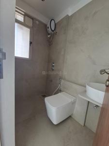 Bathroom Image of 1000 Sq.ft 2 BHK Apartment / Flat for sale in Gurukrupa Dhyanam, Andheri West Mumbai for Rs. 38000000