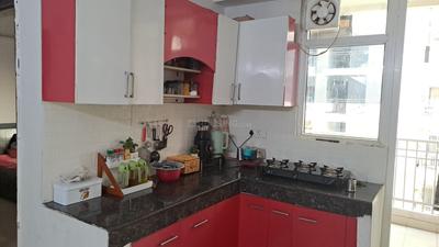 Kitchen Image of 1295 Sq.ft 2.5 BHK Apartment / Flat for sale in Ajnara Grand Heritage, Sector 74 Noida for Rs. 15200000