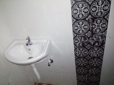 Bathroom Image of 630 Sq.ft 1 BHK Apartment / Flat for sale in Jakhya Indore for Rs. 2300000