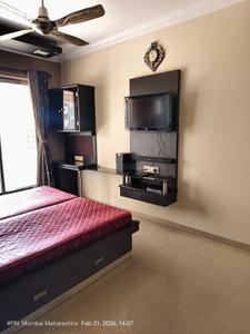 Bedroom Image of 1000 Sq.ft 2 BHK Apartment / Flat for rent in Raheja Acropolis, Chembur Mumbai for Rs. 100000