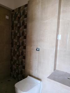 Common Bathroom Image of 997 Sq.ft 2 BHK Apartment / Flat for rent in Dynamix Divum, Malad East Mumbai for Rs. 78000