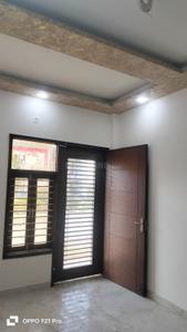 Bedroom Image of 1605 Sq.ft 4 BHK Apartment / Flat for sale in Saraswati Lok Meerut for Rs. 6000000