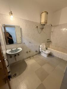 Image of 1550 Sq.ft 3 BHK Builder Floor for rent in Sector 17, Gurgaon for Rs. 48000