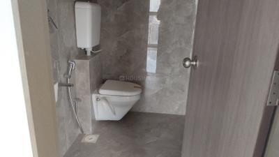 Bathroom Image of 513 Sq.ft 1 BHK Apartment / Flat for sale in Kohinoor Uptown Kalyan, Kalyan West Kalyan for Rs. 3100000