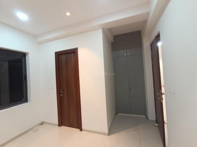 Bedroom Image of 2150 Sq.ft 3 BHK Apartment / Flat for rent in Sriram River View, Manchirevula Hyderabad for Rs. 63000