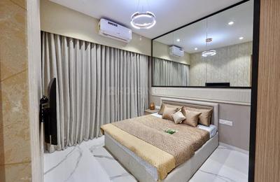 Bedroom Image of 700 Sq.ft 2 BHK Apartment / Flat for sale in RUPAREL VIVANZA, Byculla Mumbai for Rs. 27000000