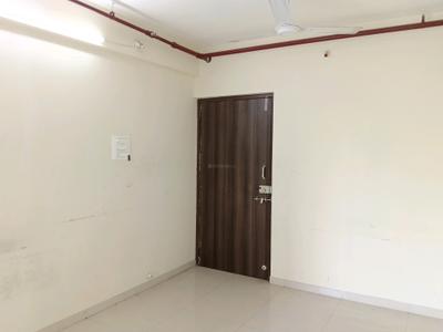 Living Room Image of 750 Sq.ft 2 BHK Apartment / Flat for rent in Kasarvadavali Thane for Rs. 25000