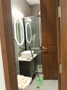 Bathroom Image of 1800 Sq.ft 3 BHK Builder Floor for sale in East Of Kailash New Delhi for Rs. 53000000