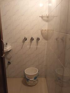 Bathroom Image of 600 Sq.ft 1 RK Apartment / Flat for rent in Progressive Society, Sector 50 Chandigarh for Rs. 10500