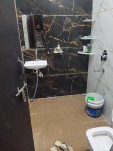 Bathroom Image of 1500 Sq.ft 1.5 BHK Independent House for rent in Kherado Alwar for Rs. 7000