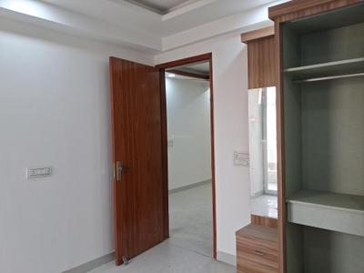 Bedroom Image of 1650 Sq.ft 3 BHK Apartment / Flat for sale in Sector 104 Noida for Rs. 7200000