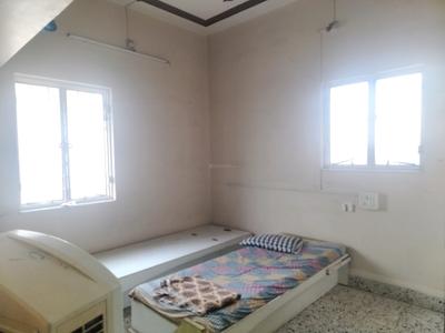 Bedroom Image of 1500 Sq.ft 3 BHK Apartment / Flat for rent in Bibwewadi Pune for Rs. 40000