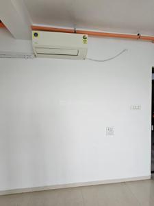 Hall Image of 950 Sq.ft 2 BHK Apartment / Flat for sale in Malad West Mumbai for Rs. 13500000