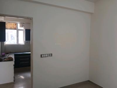 Bedroom Image of 900 Sq.ft 3 BHK Apartment / Flat for sale in ROF Amaltas by ROF Group, Sector 102 Gurgaon for Rs. 9000000