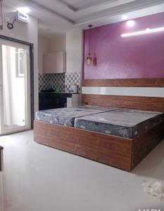 Bedroom Image of 480 Sq.ft 1 RK Apartment / Flat for rent in Sector 17 Gurgaon for Rs. 19000