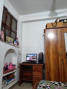 Bedroom Image of 900 Sq.ft 2 BHK Apartment / Flat for rent in Sector 6 Gurgaon for Rs. 15000