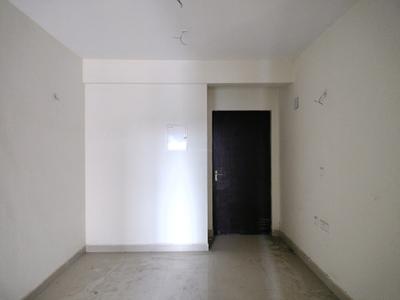 Living Room Image of 750 Sq.ft 3 BHK Apartment / Flat for sale in Amolik Sankalp, Sector 85 Faridabad for Rs. 7500000