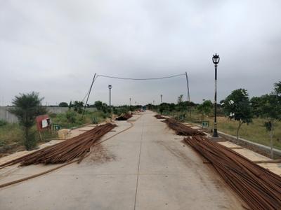 Image of 130 Sq.ft Residential Plot / Land for sale in Emarald Gulmohar, Tajupur, Faridabad for Rs. 16900000
