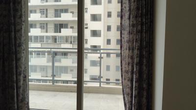 Balcony Image of 2500 Sq.ft 3.5 BHK Apartment / Flat for sale in Mahagun Mezzaria, Sector 78 Noida for Rs. 43000000